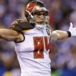 Bucs tender exclusive-rights free agent Cameron Brate.