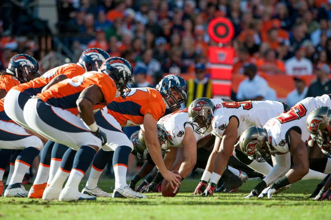 Buccaneers vs. Broncos/Dustin Bradford/Getty Images