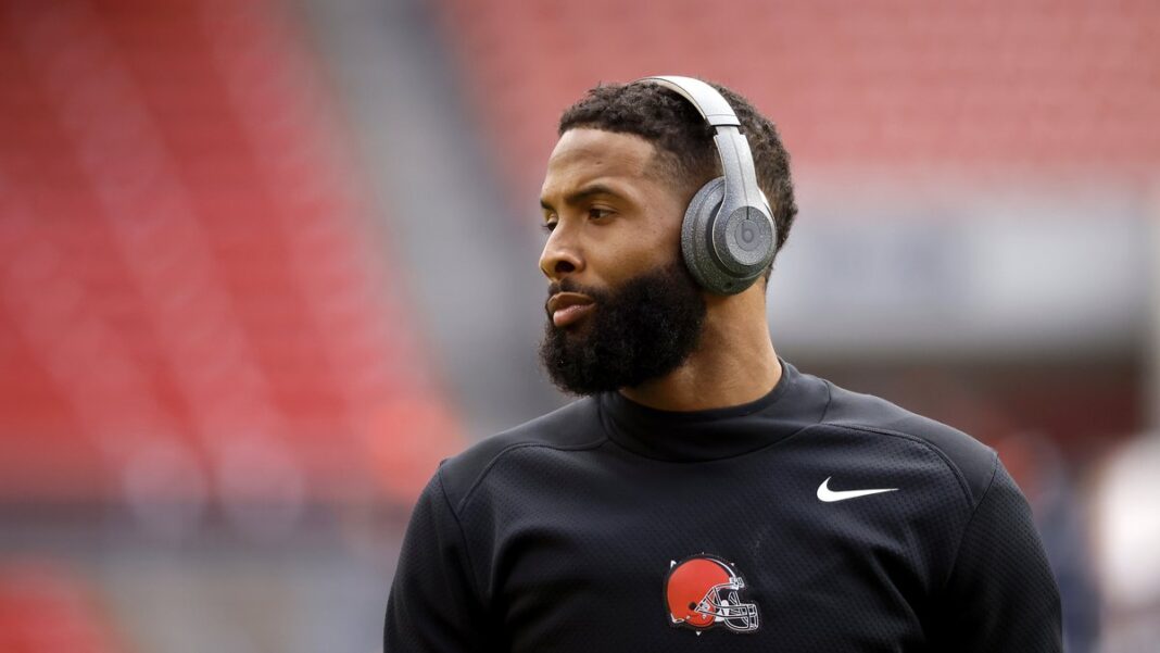 Could the Buccaneers be looking to sign wide receiver Odell Beckham Jr.?/via (AP Photo/Kirk Irwin)(Kirk Irwin | AP)