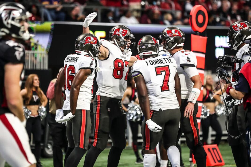 Buccaneers players celebrate after a touchdown/via buccaneers.com