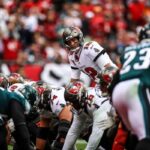Buccaneers Throttle Eagles to Advance to Divisional Round