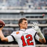 Buccaneers Brady Nominated For Weekly Award