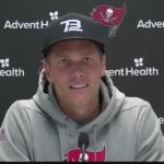 Buccaneers Brady Posts “Thank You” to Team and Fans