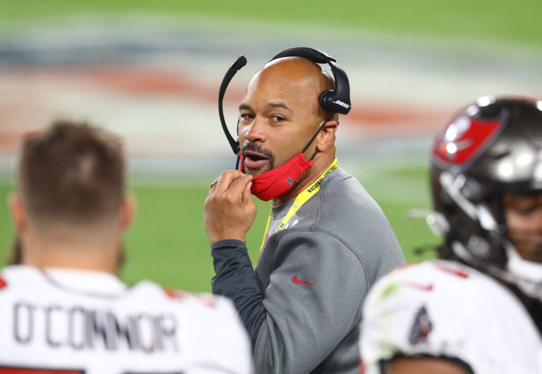 Feb 7, 2021; Tampa, FL, USA; Tampa Bay Buccaneers outside linebackers coach Larry Foote against the Kansas City Chiefs in Super Bowl LV at Raymond James Stadium. Mandatory Credit: Mark J. Rebilas-USA TODAY Sports