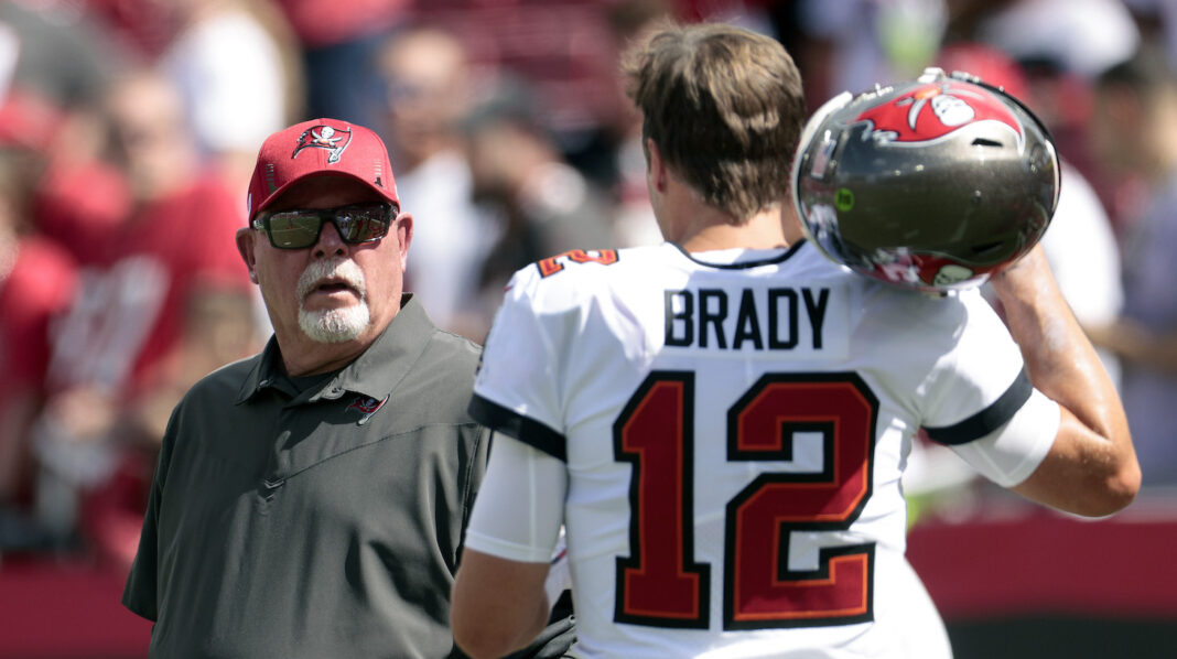 Buccaneers head coach Bruce Arians and quarterback Tom Brady/via Douglas P. DeFelice/Getty Images