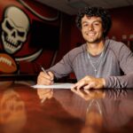 Buccaneers Sign Fourth-Round Pick