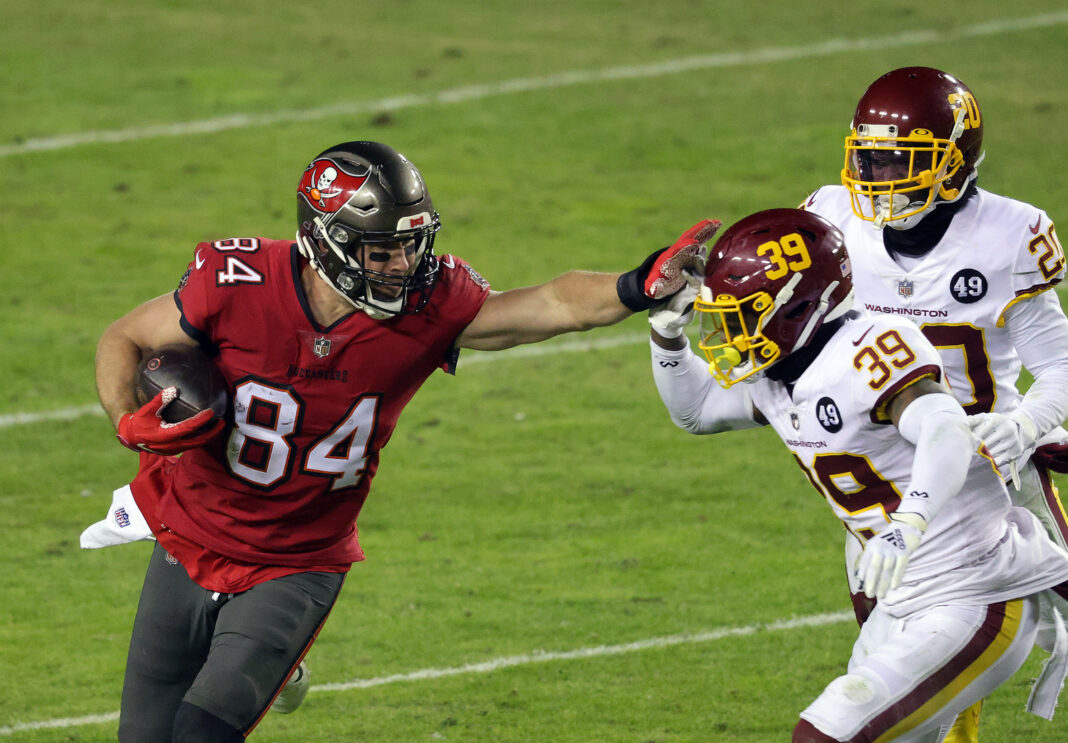 Tampa Bay Buccaneers tight end Cameron Brate/via Getty Images