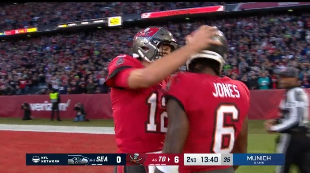 Buccaneers' quarterback Tom Brady congratulates receiver Julio Jones / via NFL Network