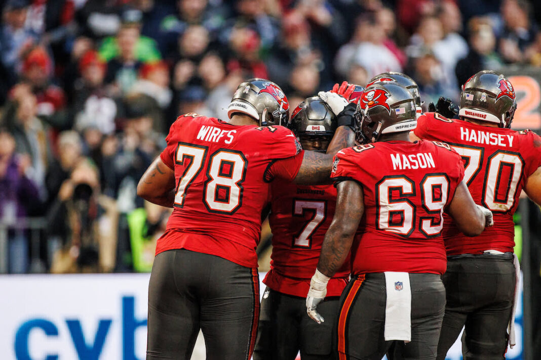 The Tampa Bay Buccaneers offensive line has their work cut out for them / via buccaneers.com
