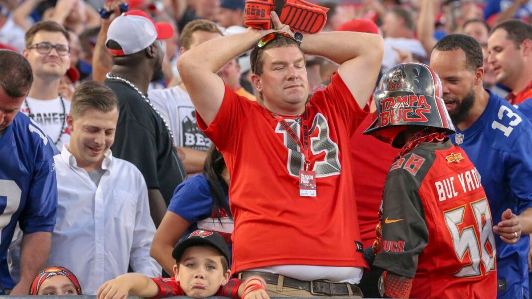 Buccaneers' fans express their feelings as the season comes to an end.